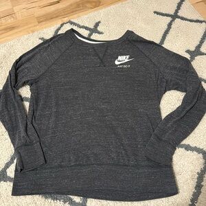 Women’s Nike crewneck.  Size XL